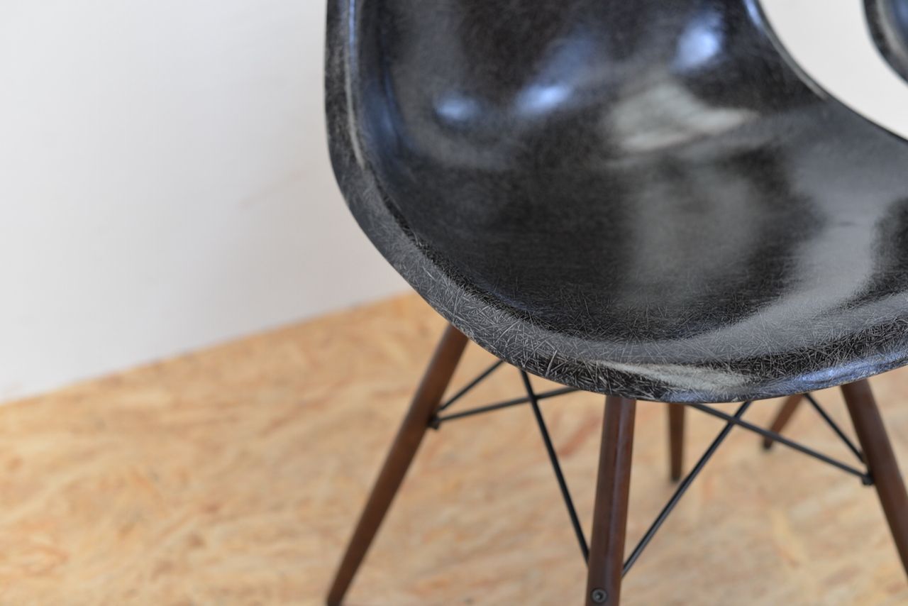 培训家具|布面培训椅|办公家具|设计师家具|伊姆斯®塑料餐椅